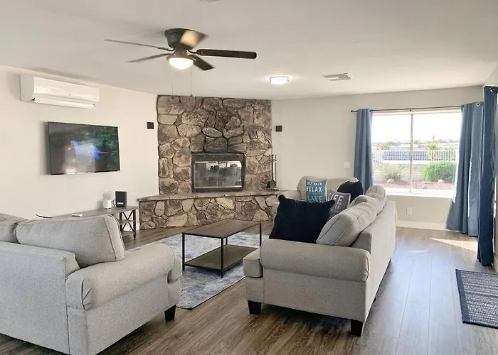 Havalakeview - Pool/spa - Pool Table - Sleeps12 Holiday home Lake Havasu City